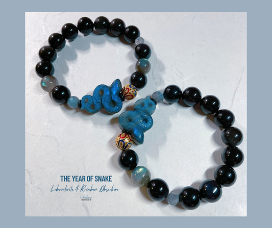 LABRADORITE Snake Carving & Rainbow Obsidian Bracelet ( desabure by: im sakura )