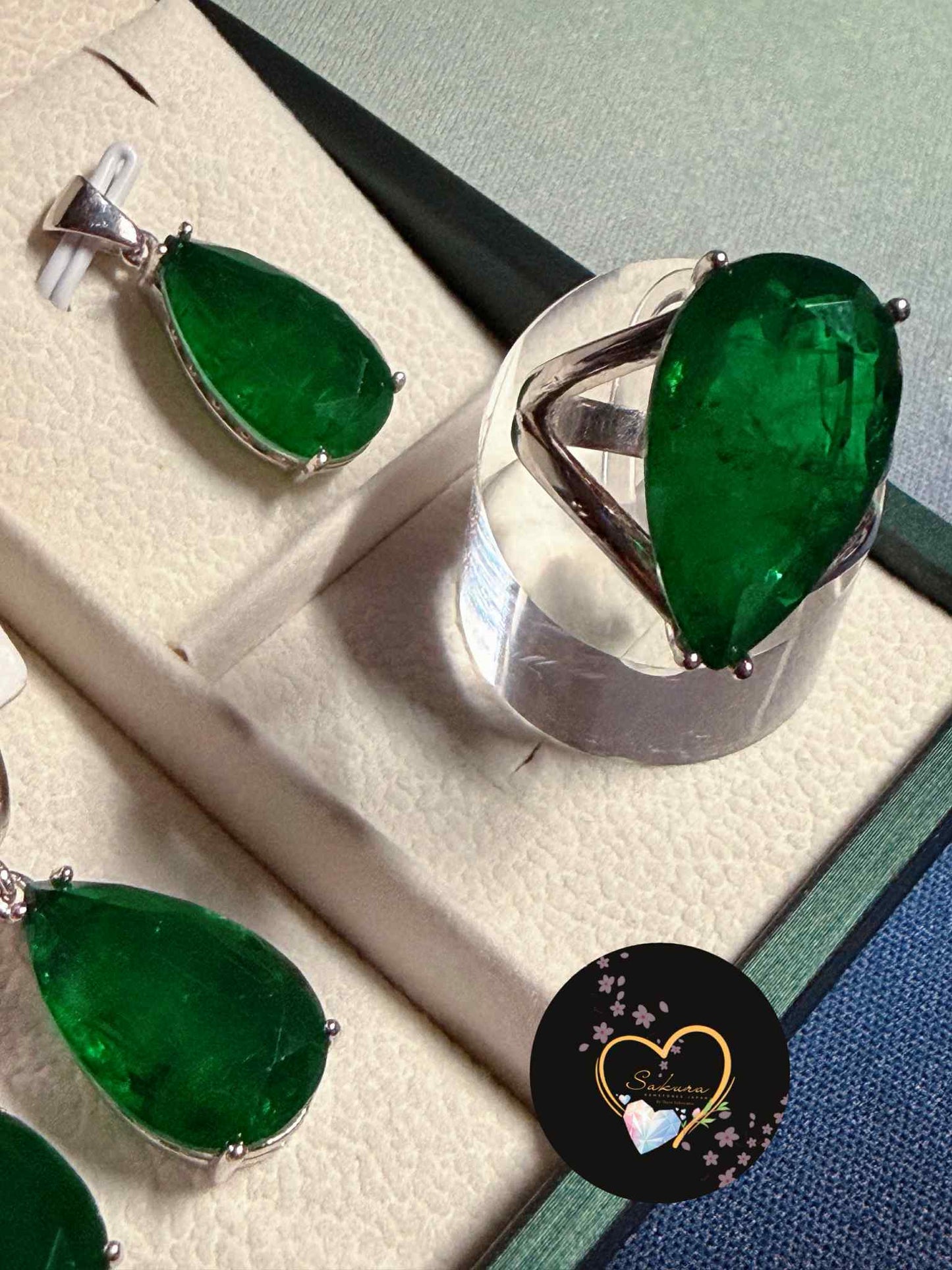 Silver s925 Green PARAIBA Drop Jewel Set ( gift set for her / birthday gift / Christmas gift in faceted cut ) Made from 産地: Italy🇮🇹