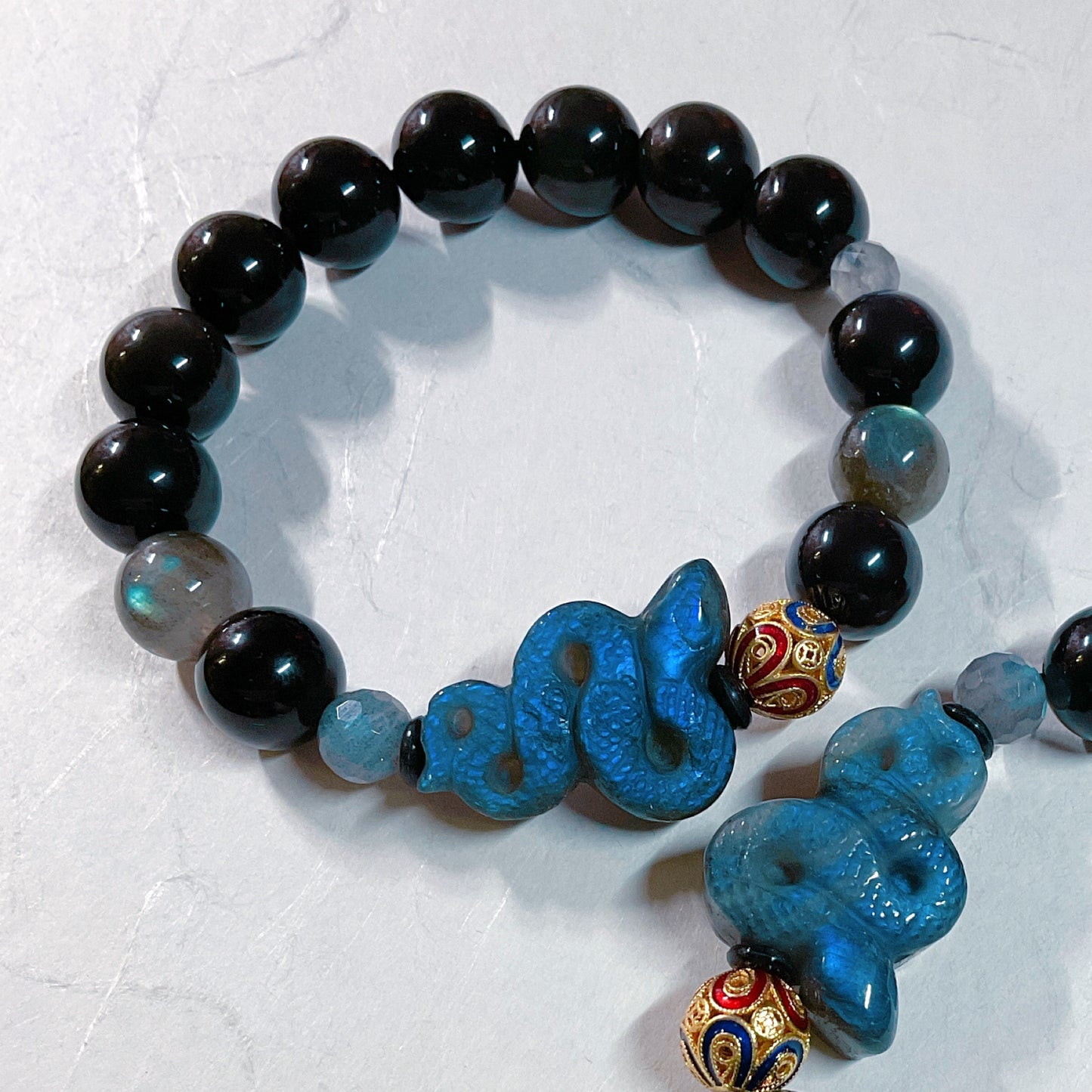 LABRADORITE Snake Carving & Rainbow Obsidian Bracelet ( desabure by: im sakura )
