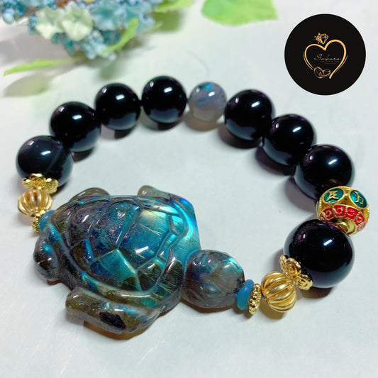 LABRADORITE ( hand carvings turtle 🐢 )
x Rainbow Obsidian Bracelet