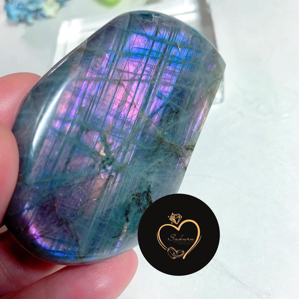 Labradorite FREE FORM