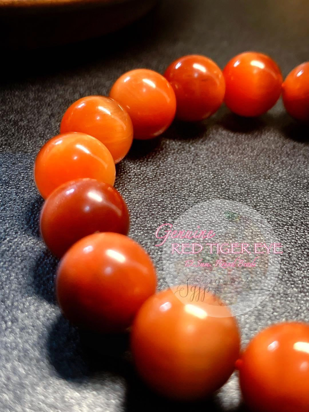 Natural Color Natural RED TIGER EYE Bracelet ( no enhancement )