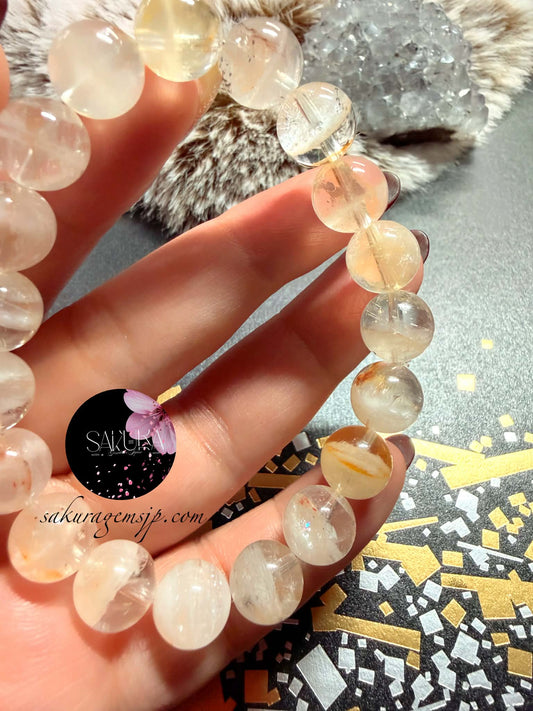 Natural Stone HIMALAYAN QUARTZ x White Garden 

x GOLDEN Healer Beads Bracelet