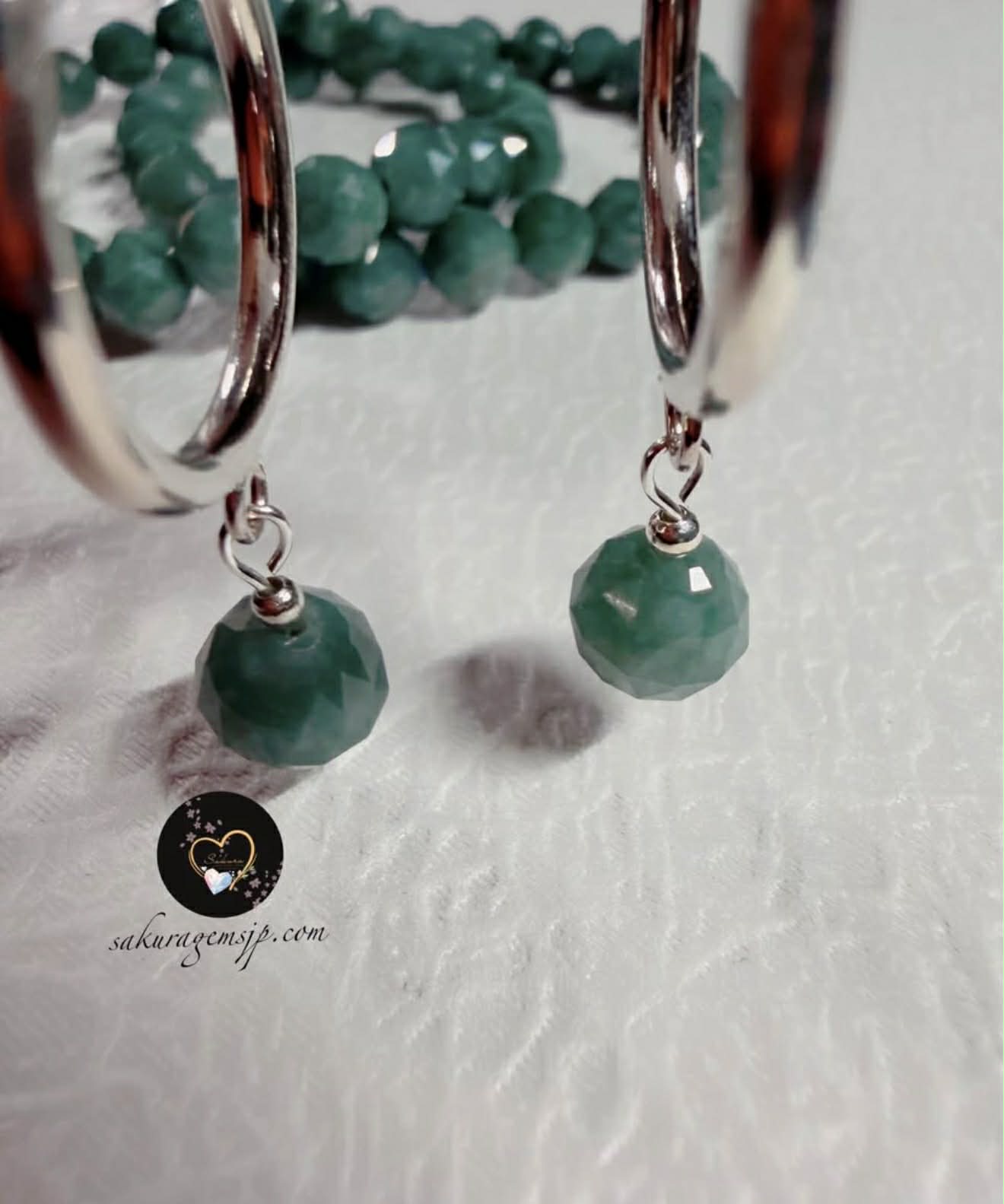 Natural Stone 天然石 ANGELITE Burmese Jadeite (Faceted Cut loop-earrings)