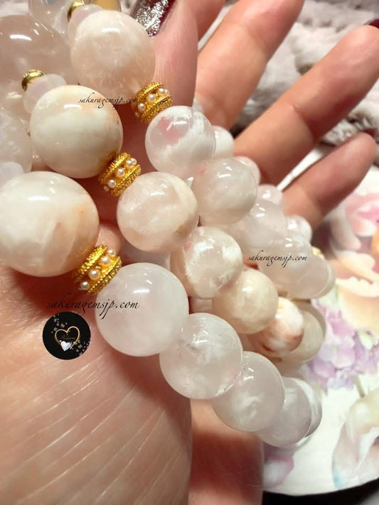 Natural Stone Pink SERICITE in Quartz ( desabure by: im sakura )