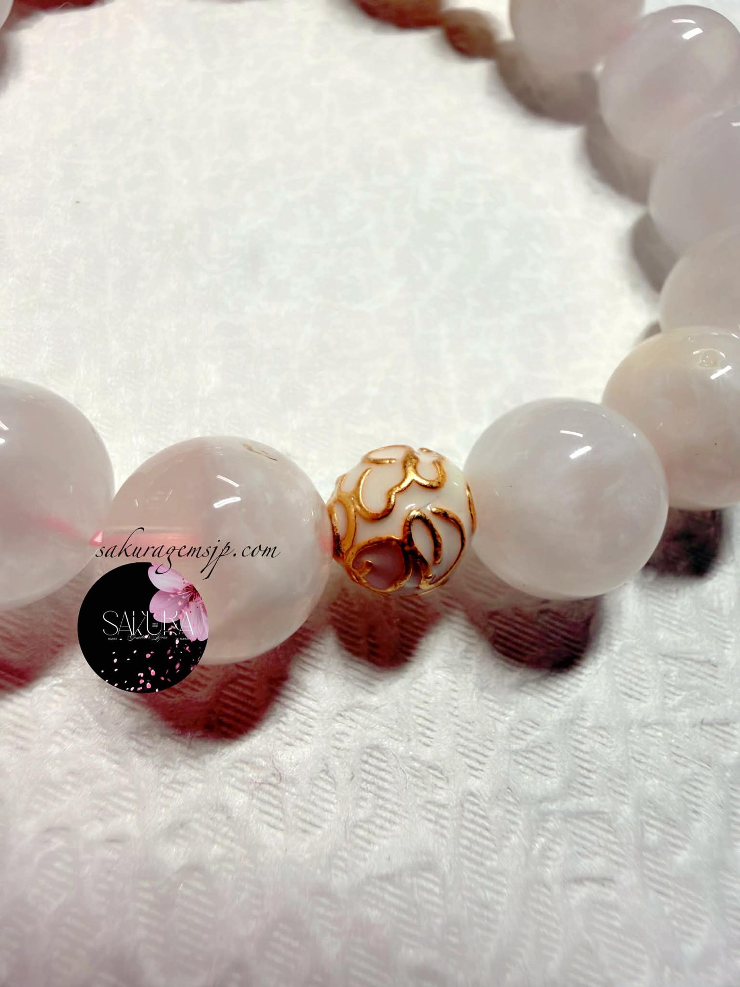 Natural Stone Pink SERICITE in Quartz ( desabure by: im sakura )