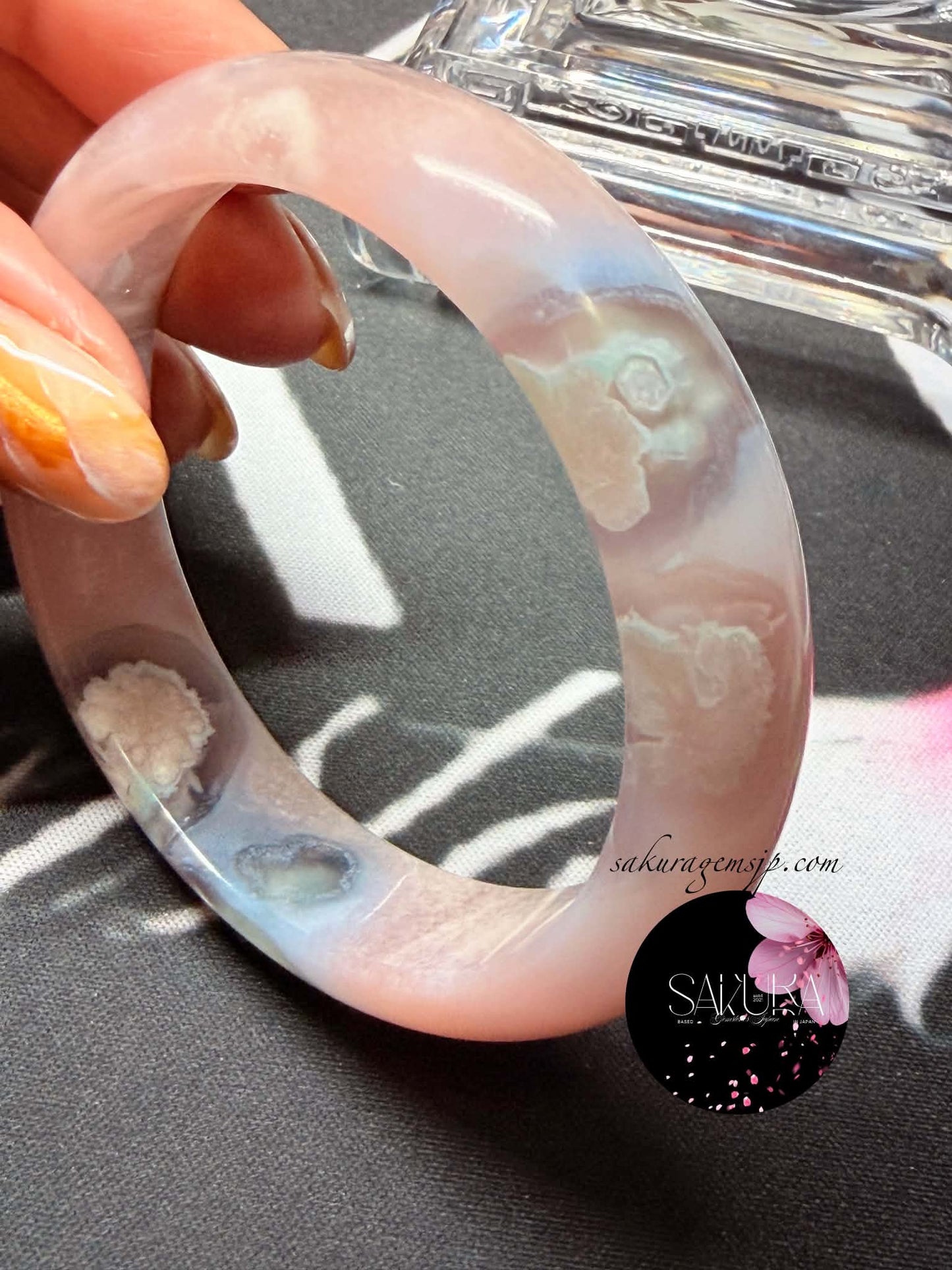 Sakura Flower Agate Bangle ~high quality~🌸🍃 (Cherry🍒Blossom Agate)