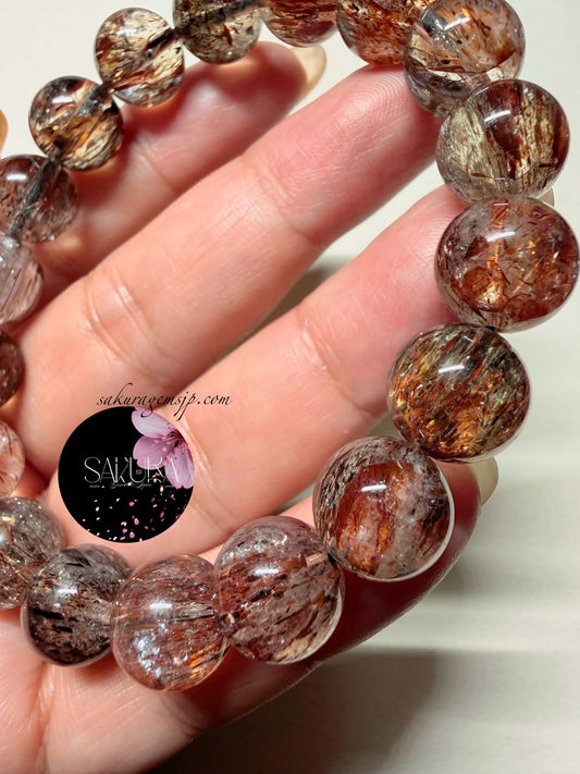 Black SUPER SEVEN S7 / Foliated MICA in Quartz Bracelet