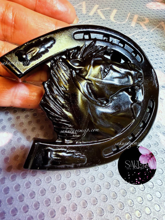 Black Obsidian Horseshoe Carving 🖤🐴