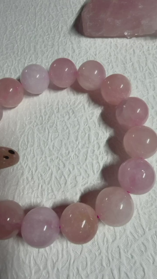 Charming✨Morganite 12mm. Beads Bracelet